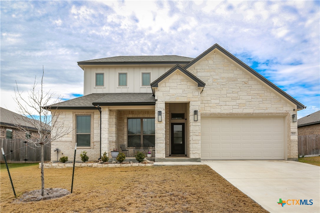 712 Eagle Pass Drive Property Photo