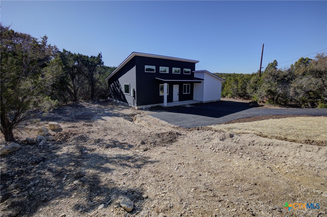 252 Lexington Pass Property Photo 11