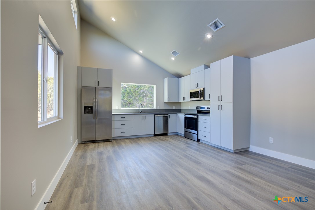 252 Lexington Pass Property Photo 15