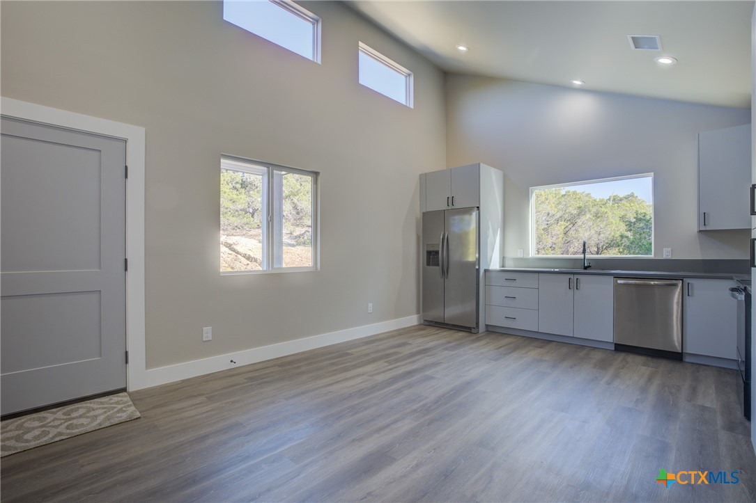 252 Lexington Pass Property Photo 16