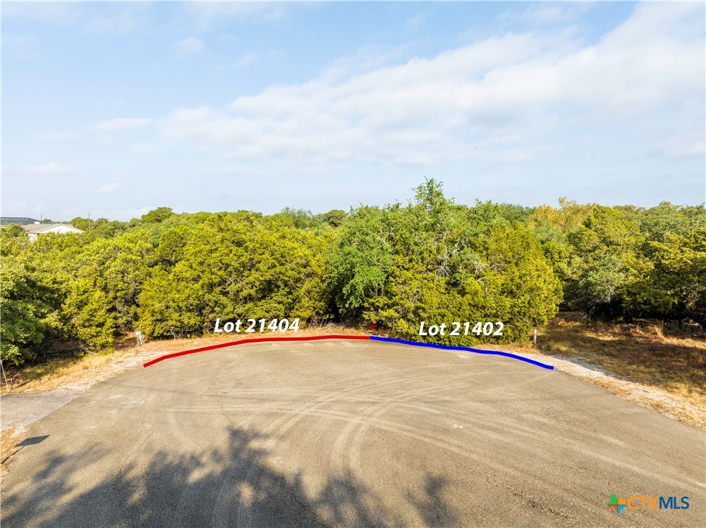 21402 Broken Bow Cove Property Photo 2