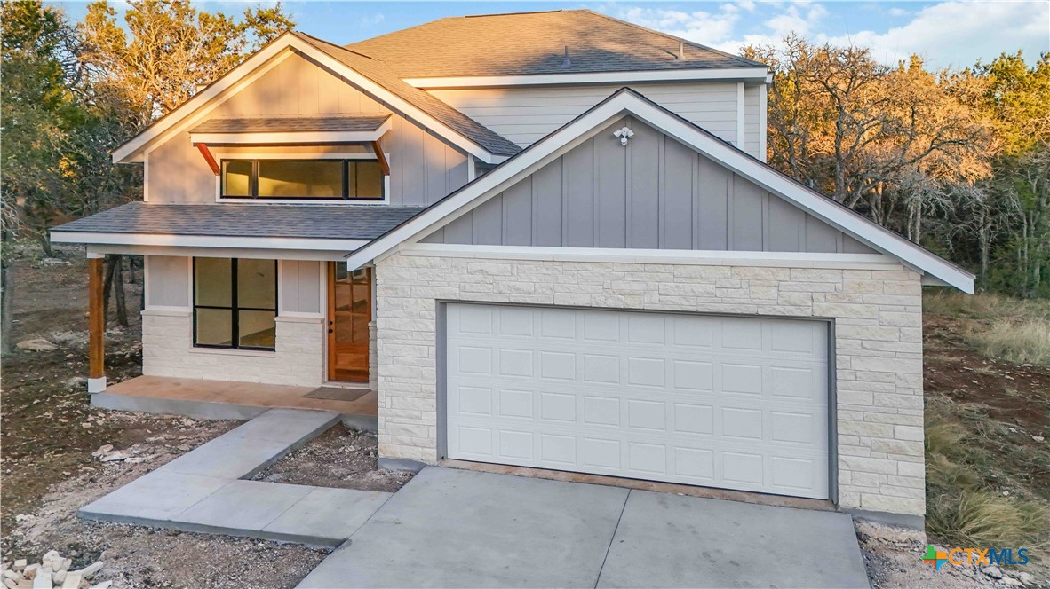 12 Stardust Circle Property Photo 2