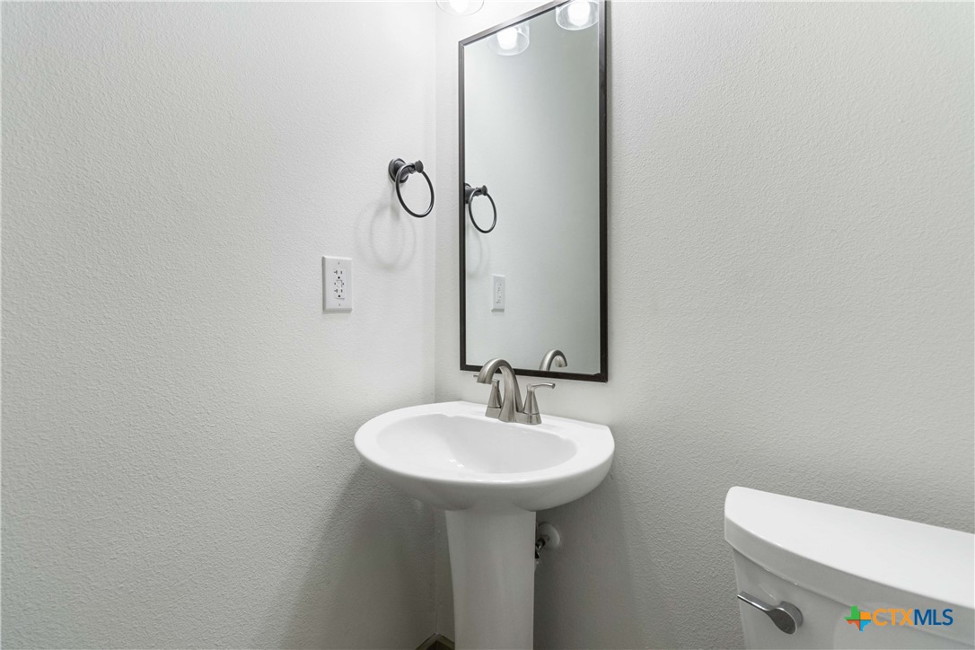 12 Stardust Circle Property Photo 30