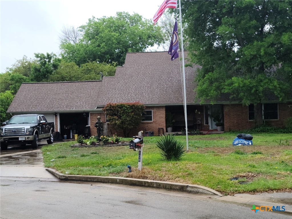 108 Oakmont Circle Property Photo