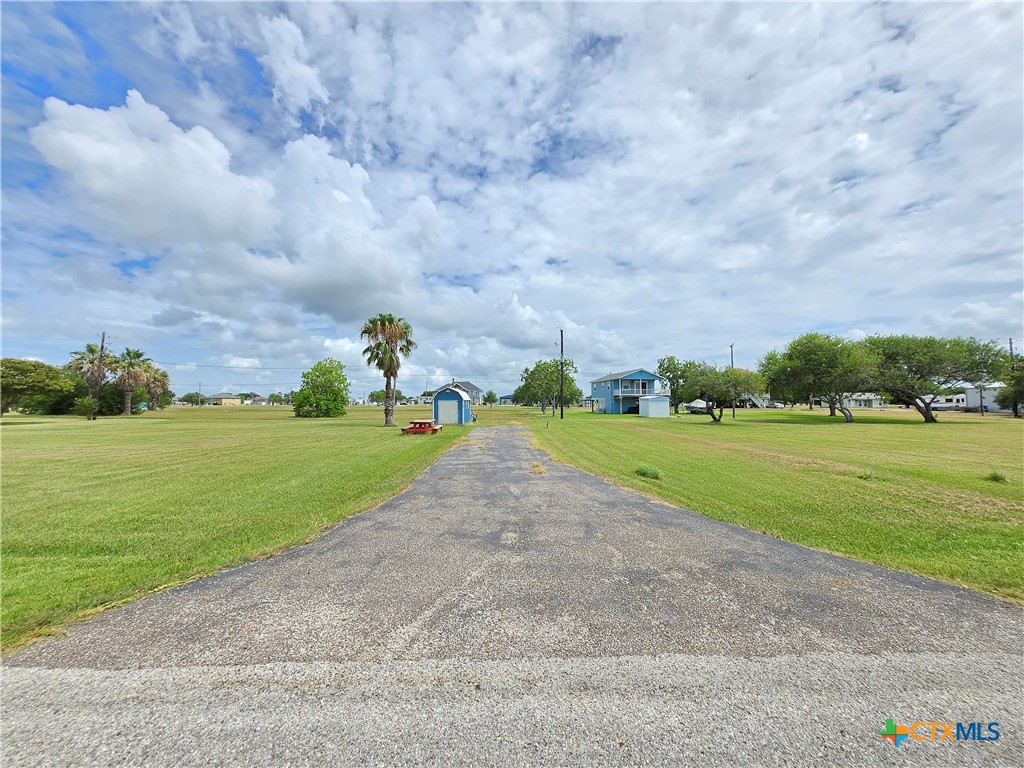 937 Bayview Drive Property Photo 2