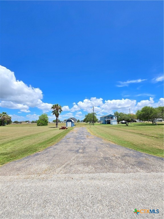 937 Bayview Drive Property Photo 4