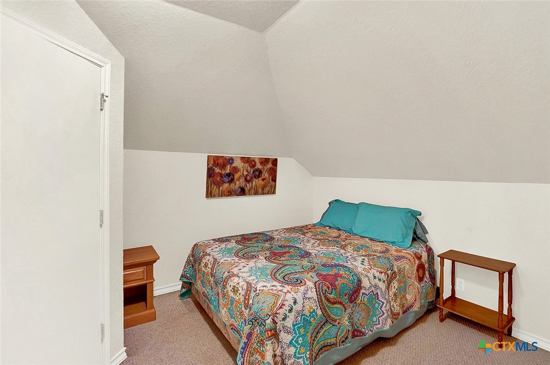 1120 Country View Dr Property Photo 16
