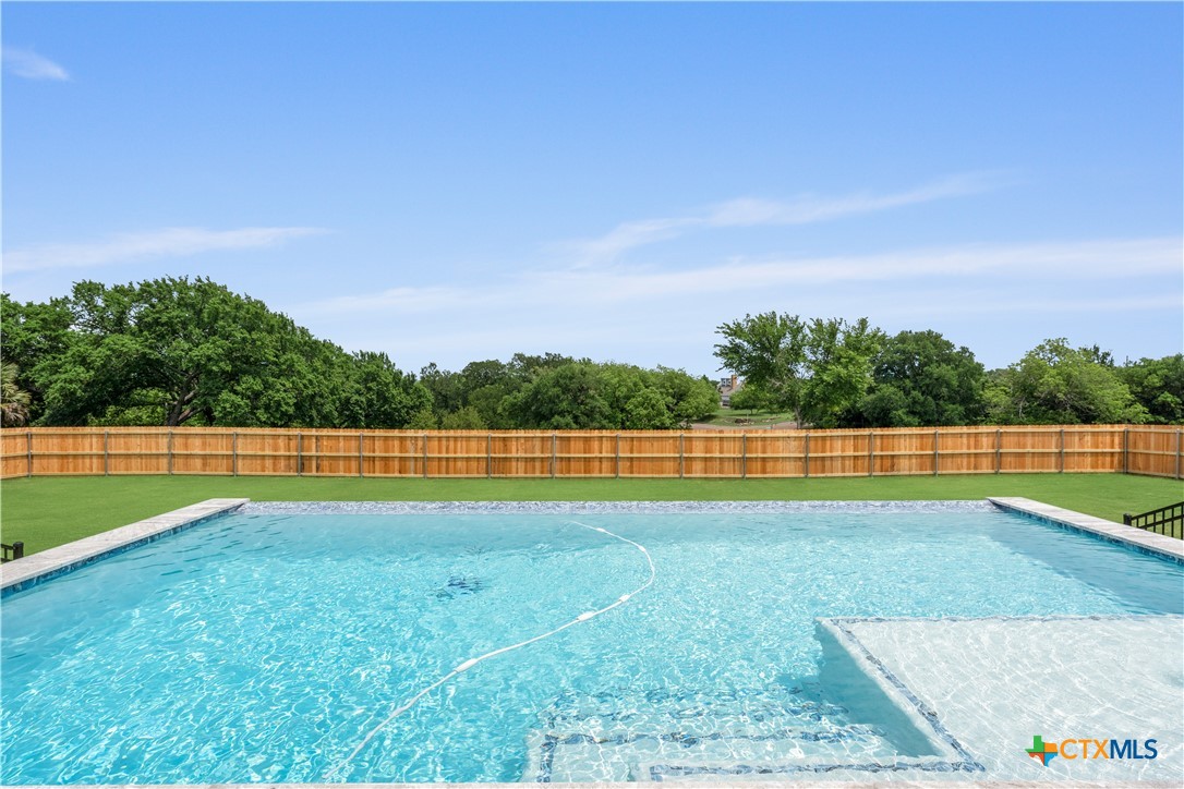 301 Canyon Oaks Road Property Photo 32