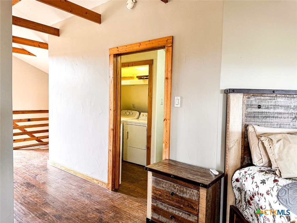180 Hondo Spur Property Photo 19