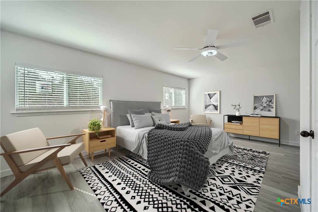 2604 Andres Way Property Photo 12
