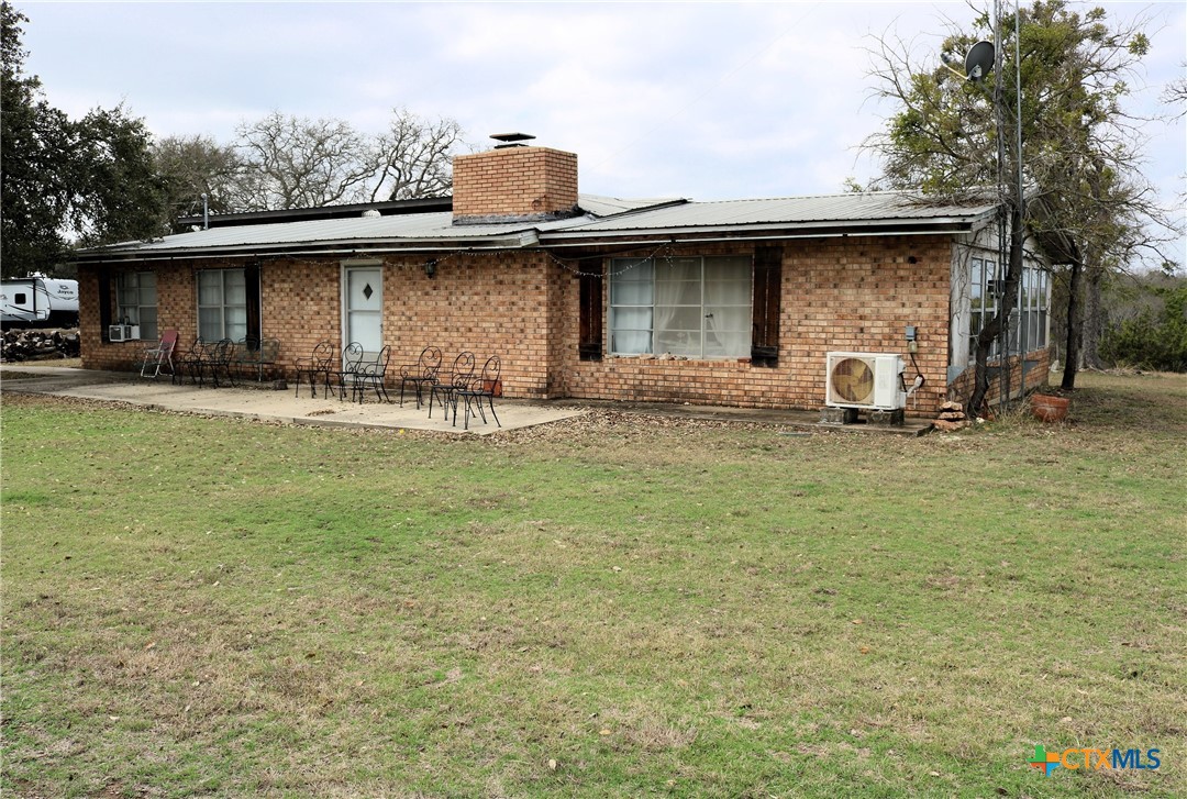 8520 Brewer Lane Property Photo 6