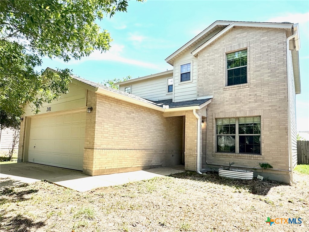 201 Windridge Drive Property Photo 1