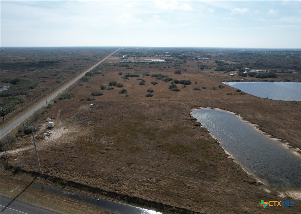 00 Tx-185 And Lane Property Photo 1