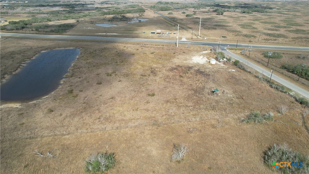 00 Tx-185 And Lane Property Photo 3