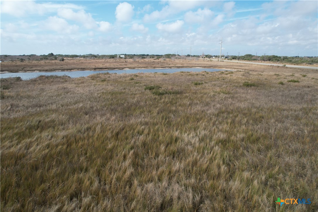 00 Tx-185 And Lane Property Photo 7