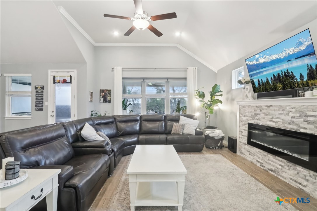 8302 Elander Drive Property Photo 11
