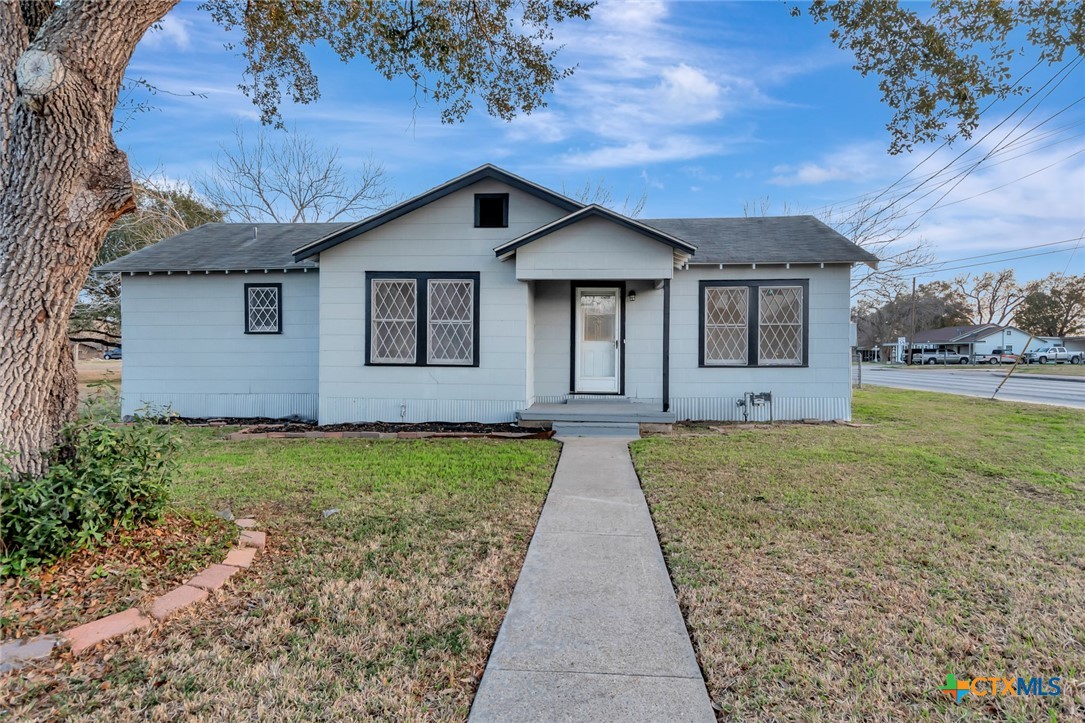 2901 Lone Tree Property Photo 1