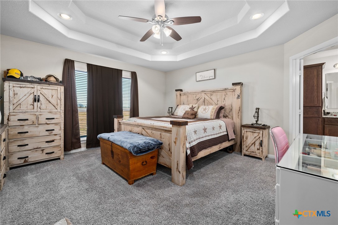 110 Eugene Lane Property Photo 8