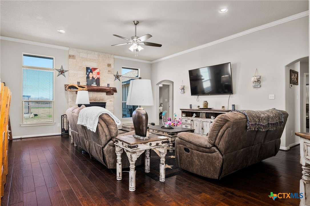 110 Eugene Lane Property Photo 14