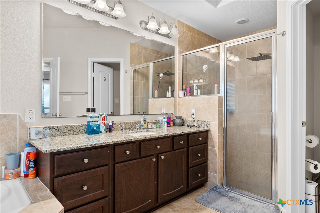 110 Eugene Lane Property Photo 23