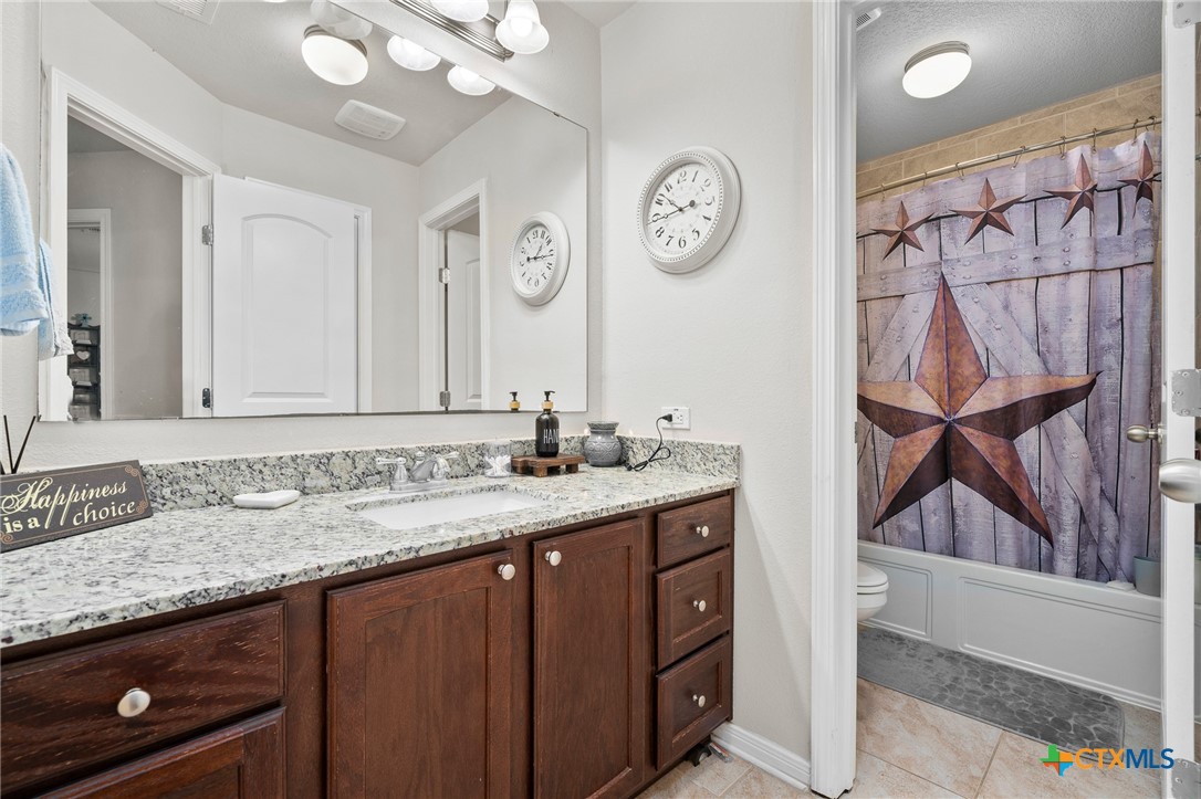 110 Eugene Lane Property Photo 25