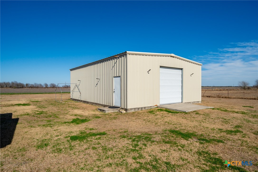 110 Eugene Lane Property Photo 32