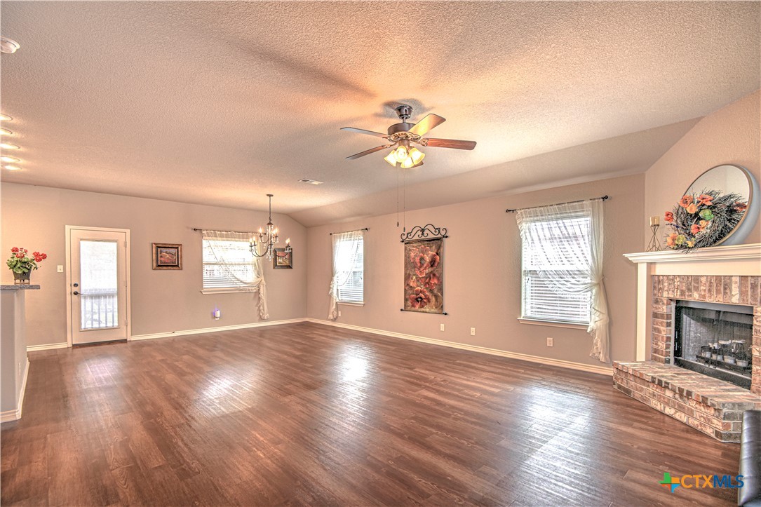 6826 Ambrose Circle Property Photo 10
