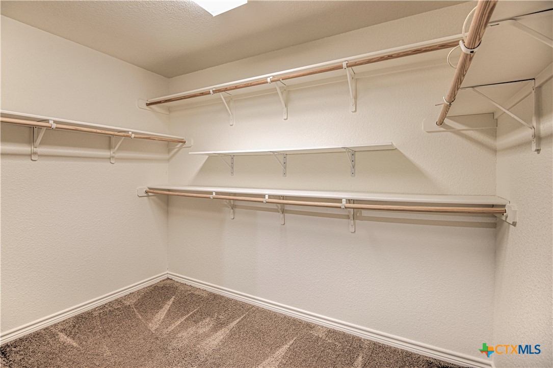 6826 Ambrose Circle Property Photo 24
