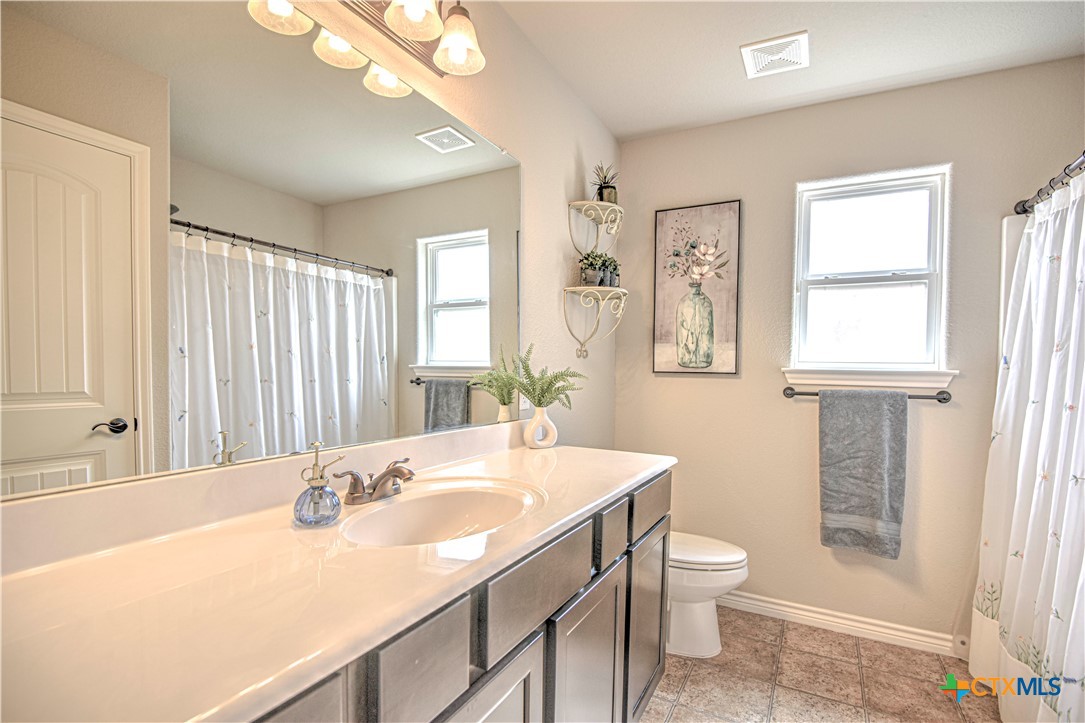 6826 Ambrose Circle Property Photo 26
