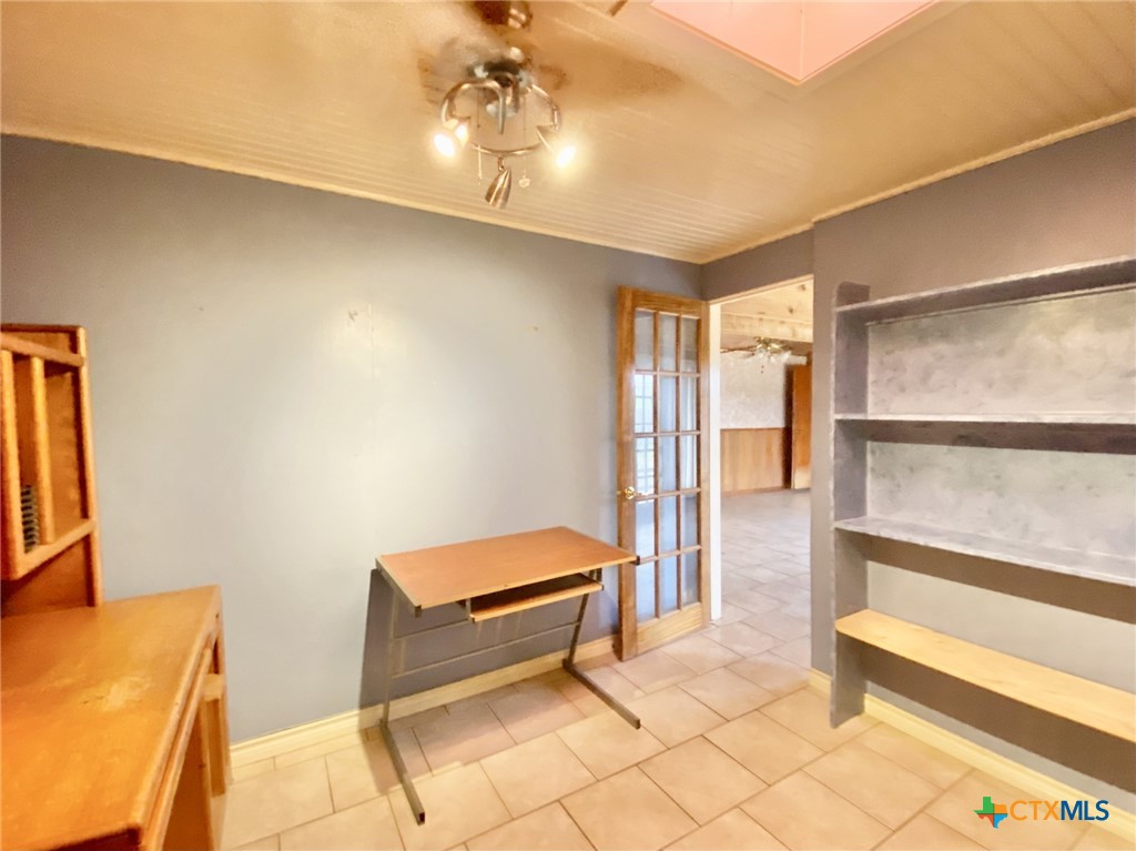 1003 N Kleas Street Property Photo 27