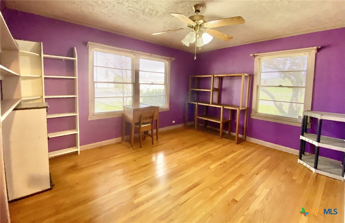 1003 N Kleas Street Property Photo 39