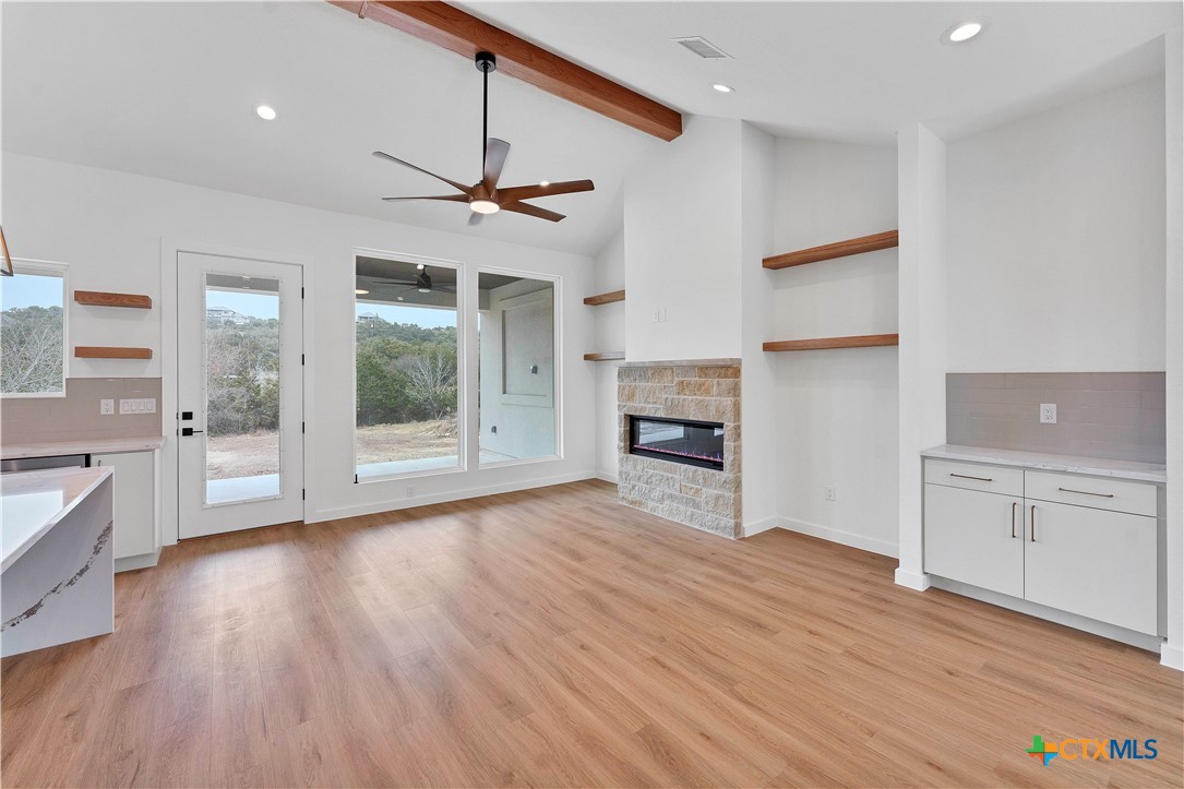 1419 Rain Song Property Photo 2