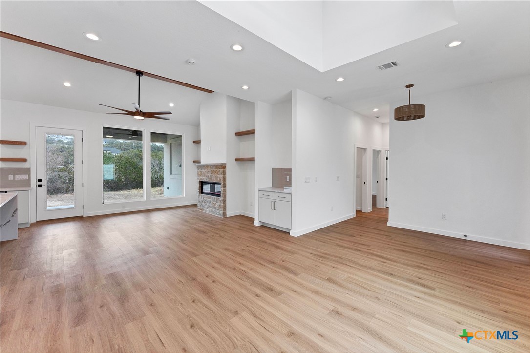 1419 Rain Song Property Photo 10