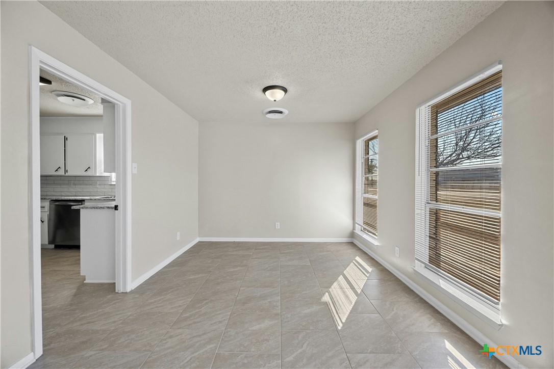 3309 Lake Road Property Photo 12