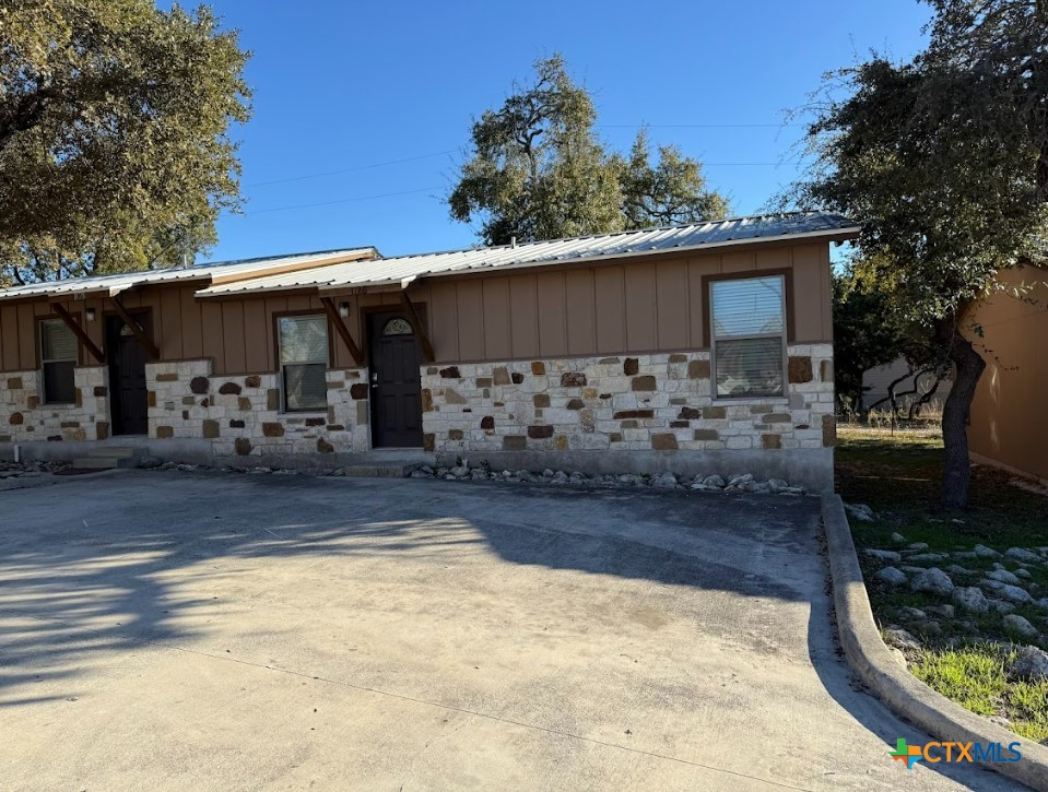 1132 Indian Hollow 1132 Property Photo 17