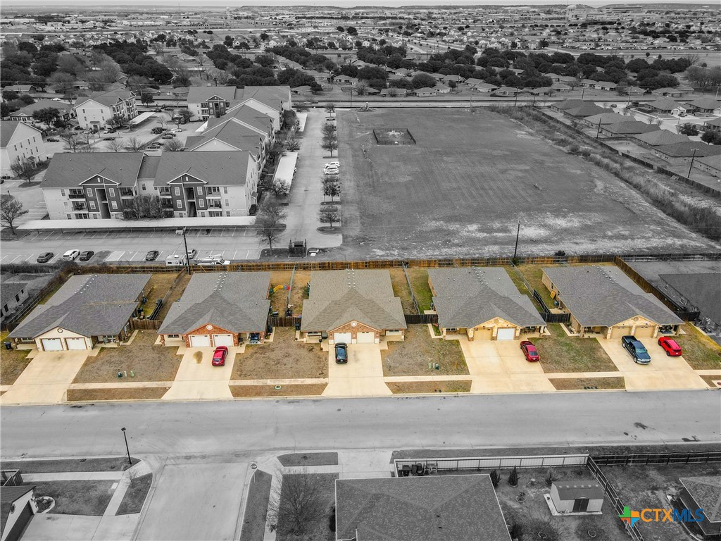 4509 Passion Flower Loop Property Photo 43