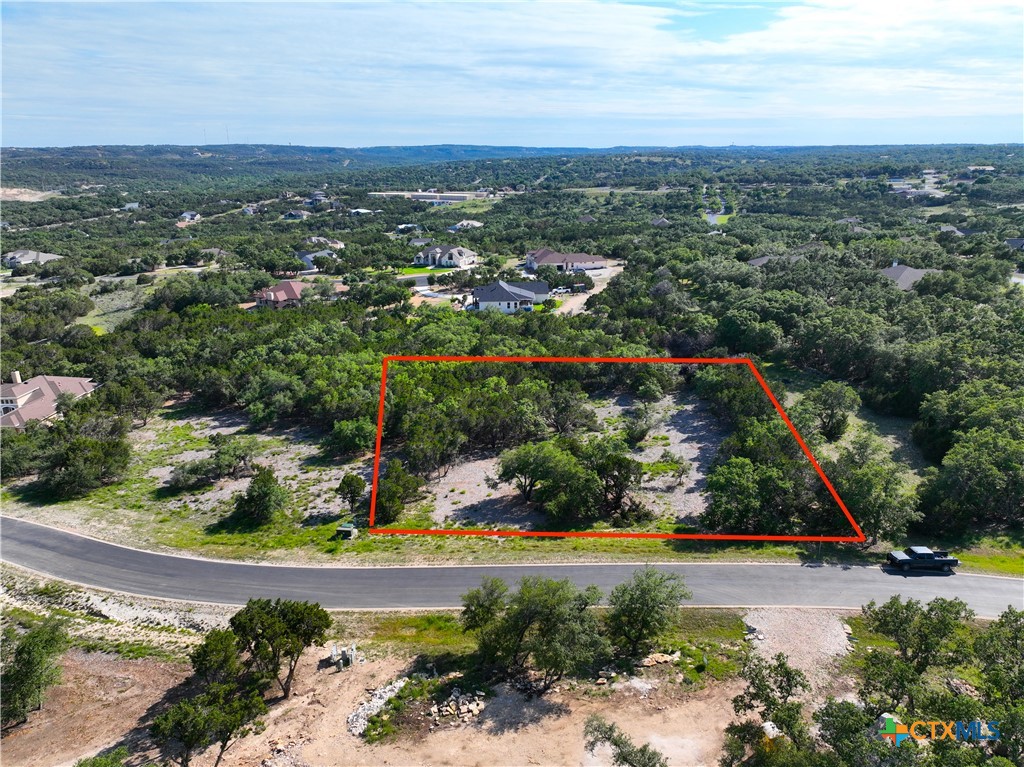 108 Sendera Way Property Photo 3