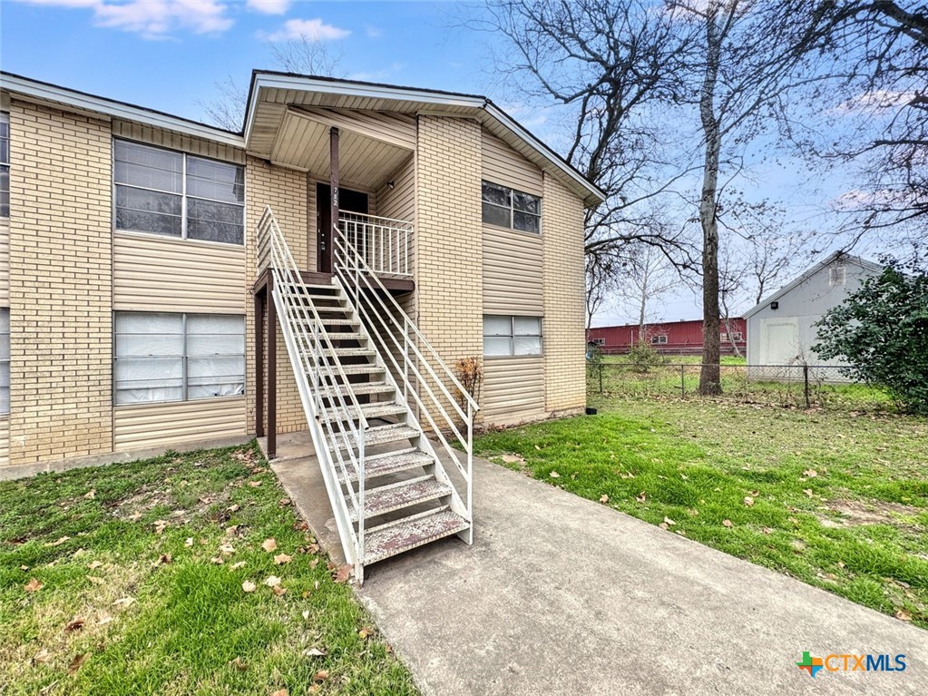 712 Martindale Road Property Photo