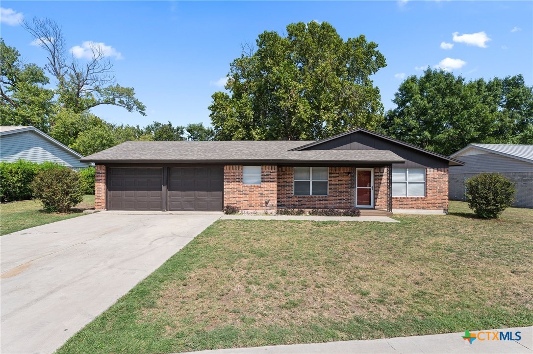 1709 Pleasant Lane Property Photo 1