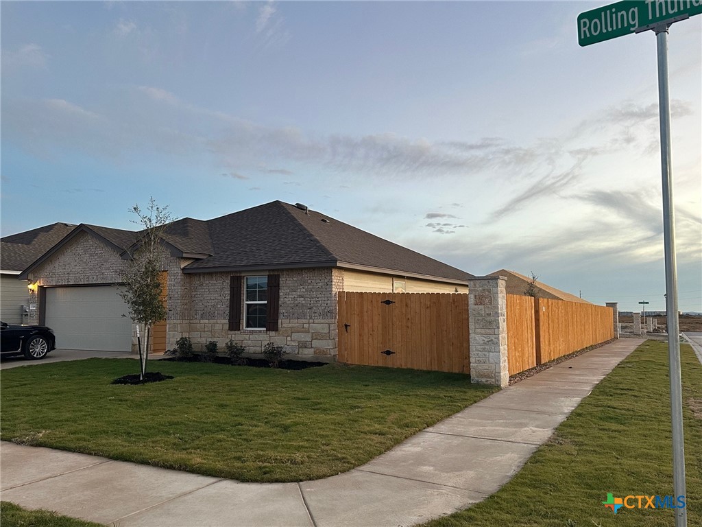 1504 ROLLING THUNDER Property Photo 1