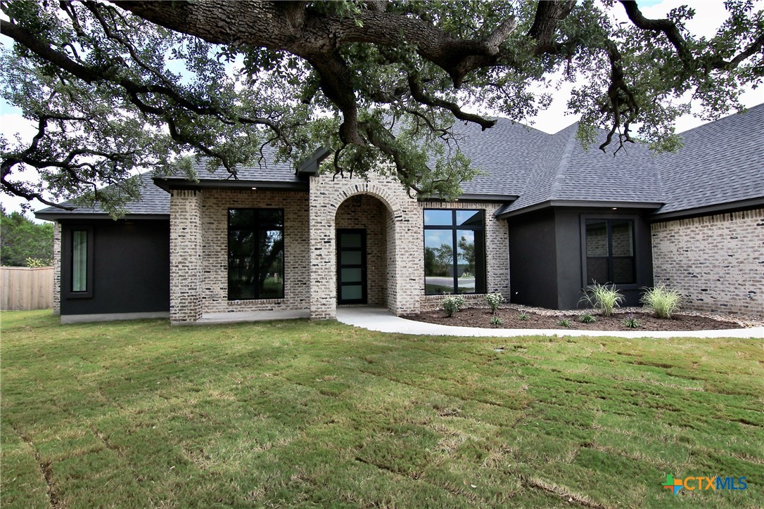5727 Sparrow Court Property Photo 1