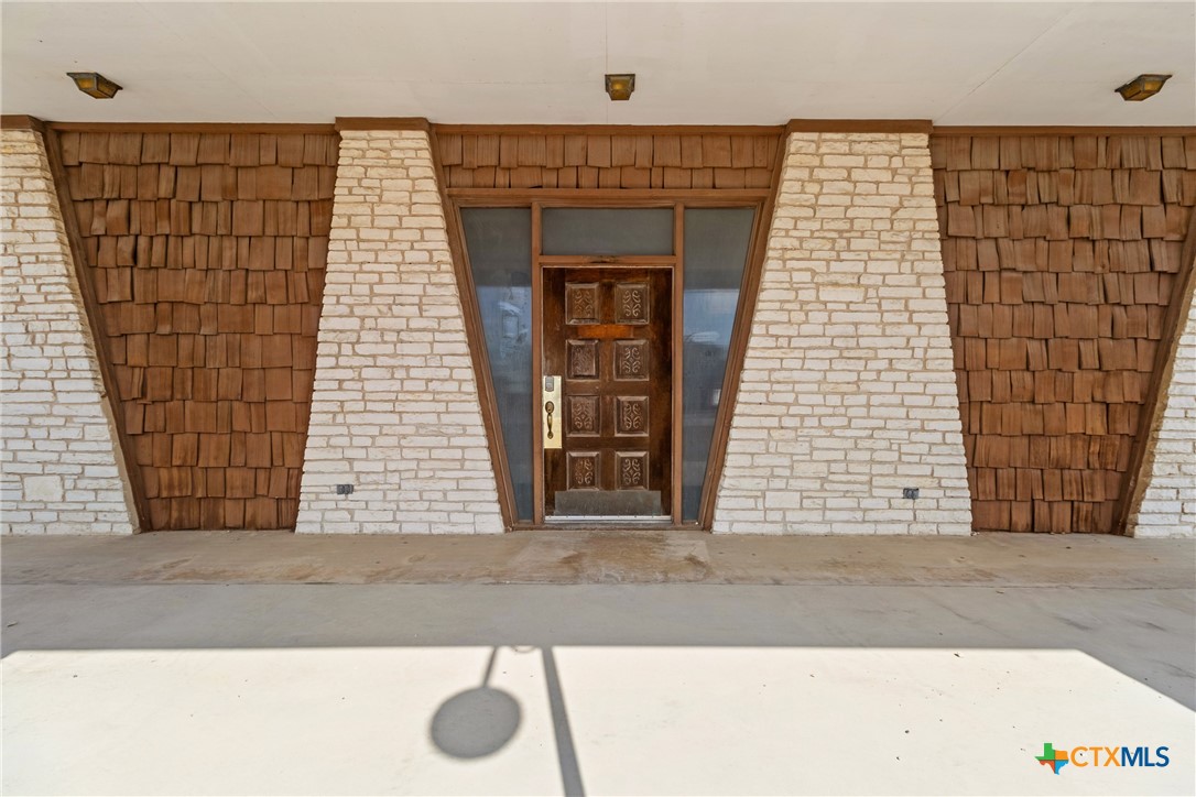 2900 Trimmier Road Property Photo 6