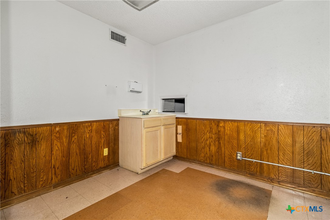 2900 Trimmier Road Property Photo 18