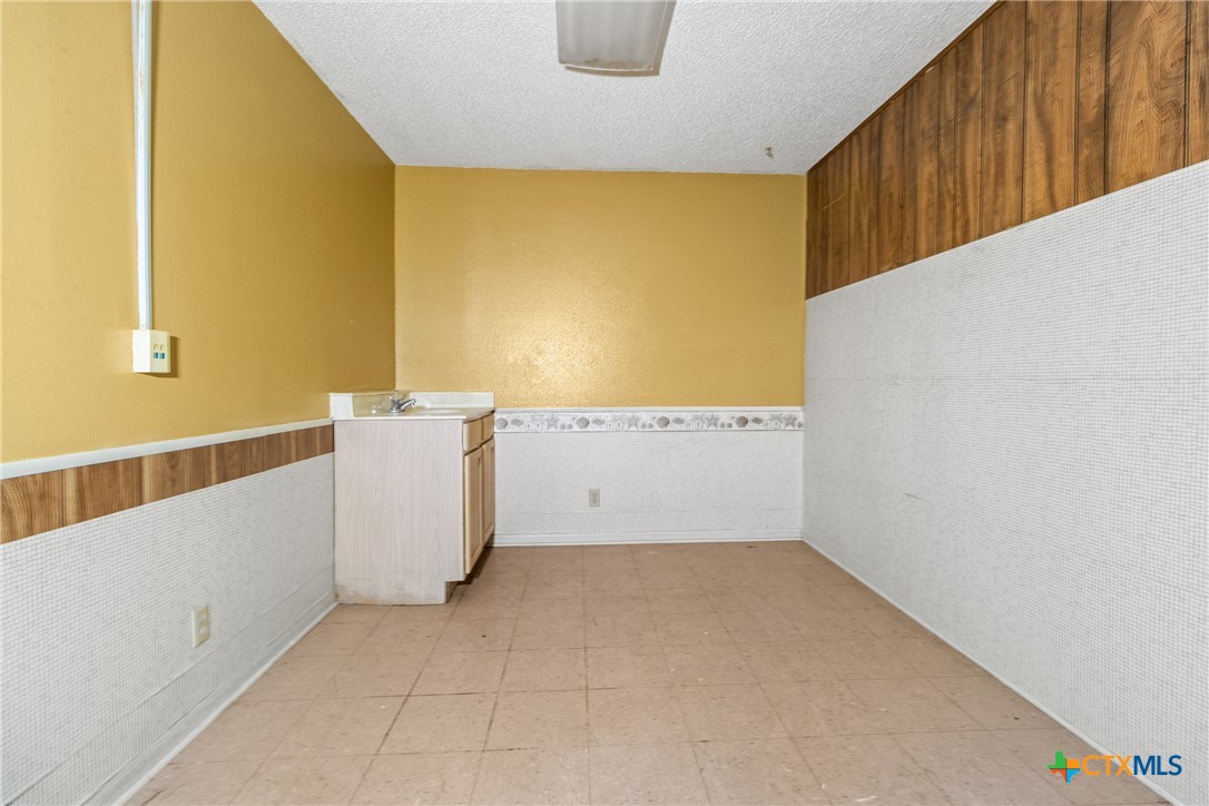 2900 Trimmier Road Property Photo 32
