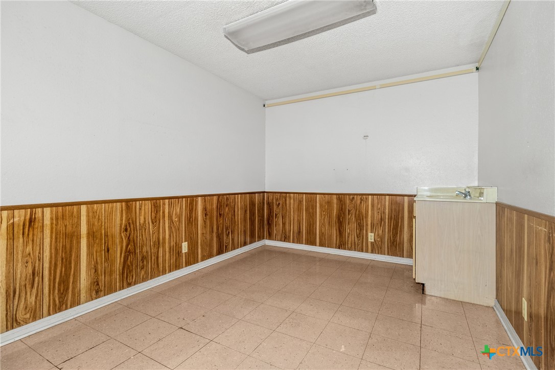 2900 Trimmier Road Property Photo 34