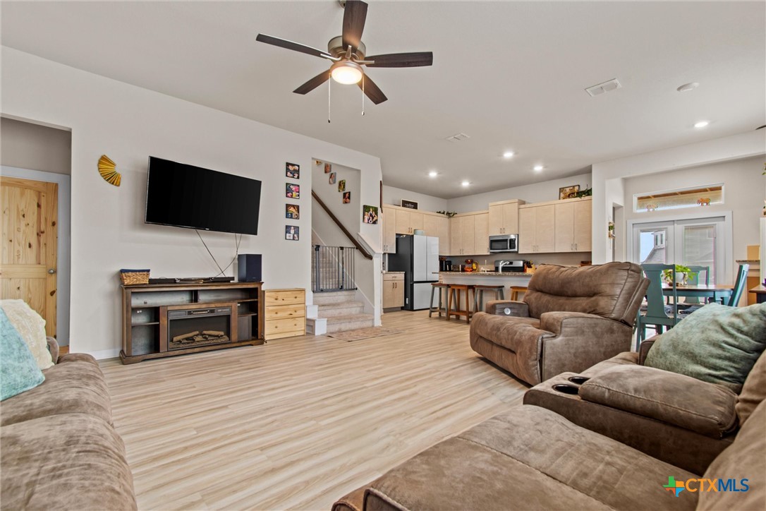 3004 Werra Lane Property Photo 7