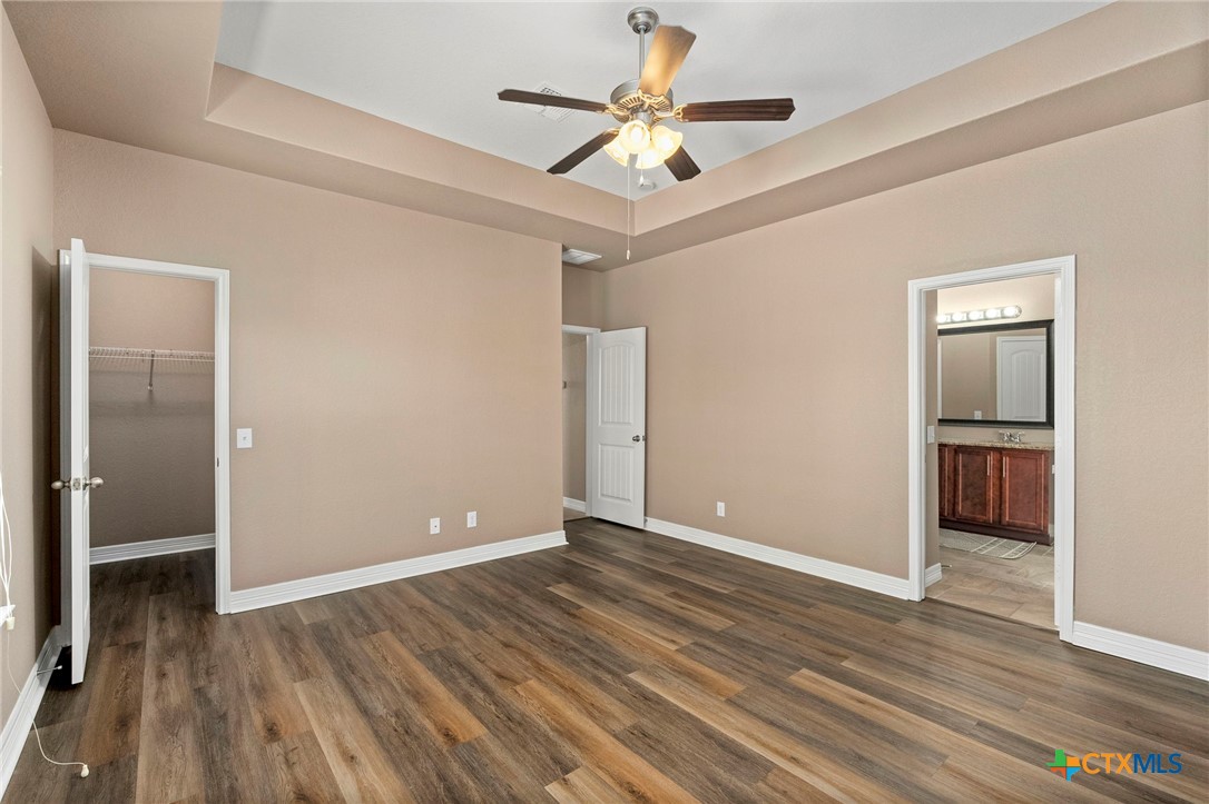 1421 Shadow Rock Property Photo 18