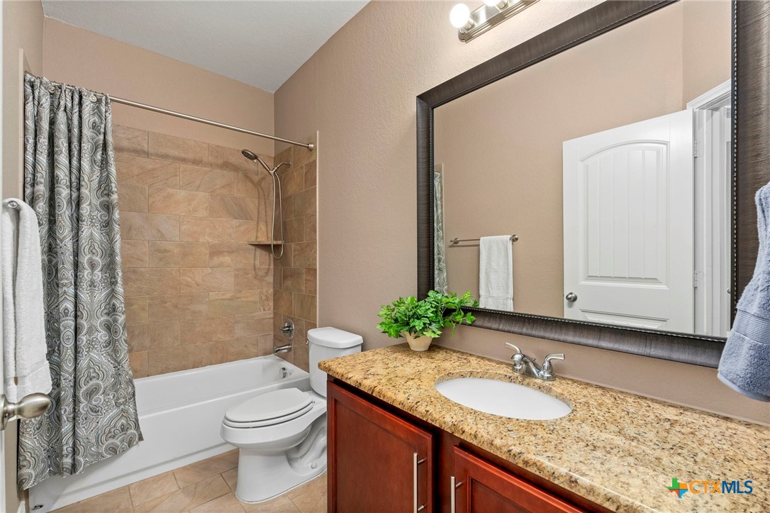 1421 Shadow Rock Property Photo 23