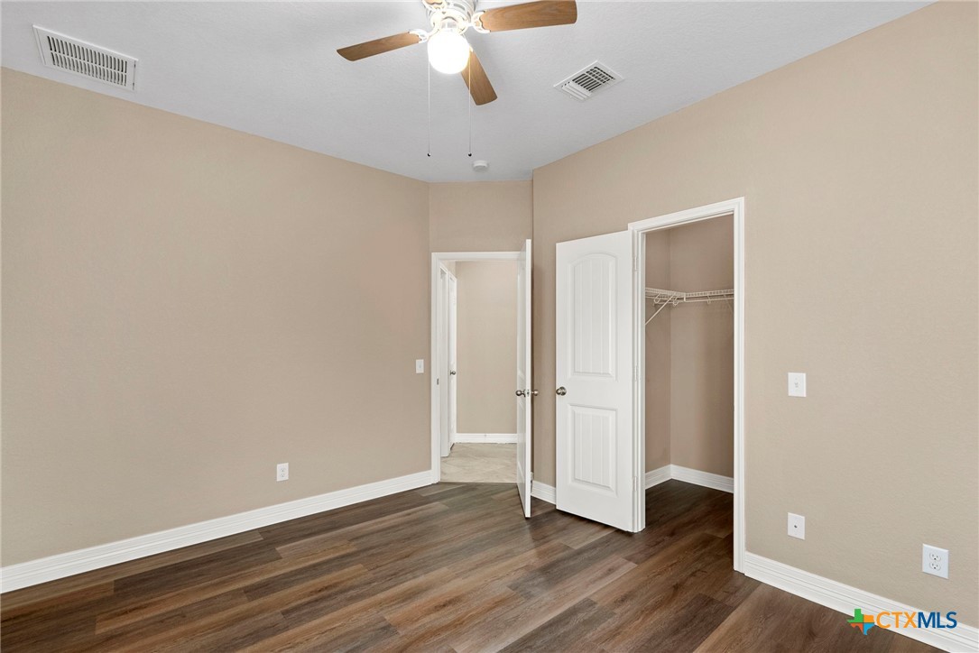 1421 Shadow Rock Property Photo 24