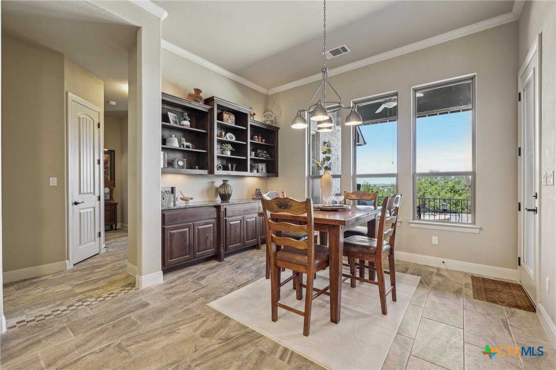 3009 Vista Heights Drive Property Photo 11